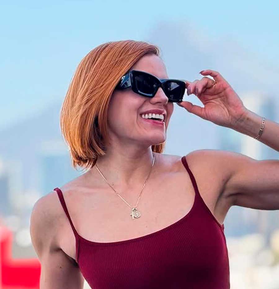 Lizz-Contreras